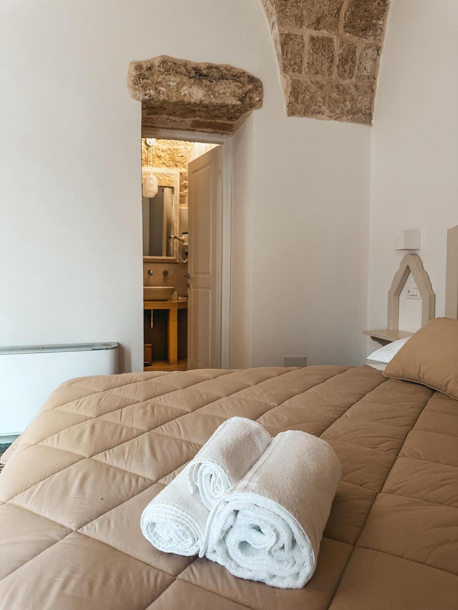 Palazzo Alma Luxury Rooms Casarano Luaran gambar