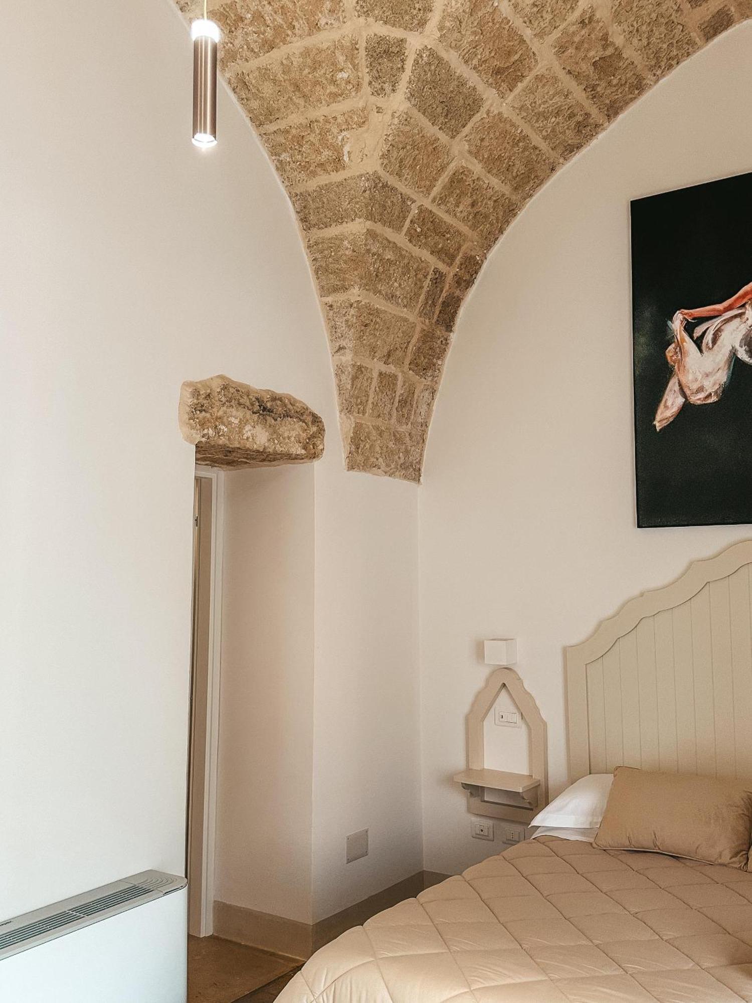 Palazzo Alma Luxury Rooms Casarano Luaran gambar