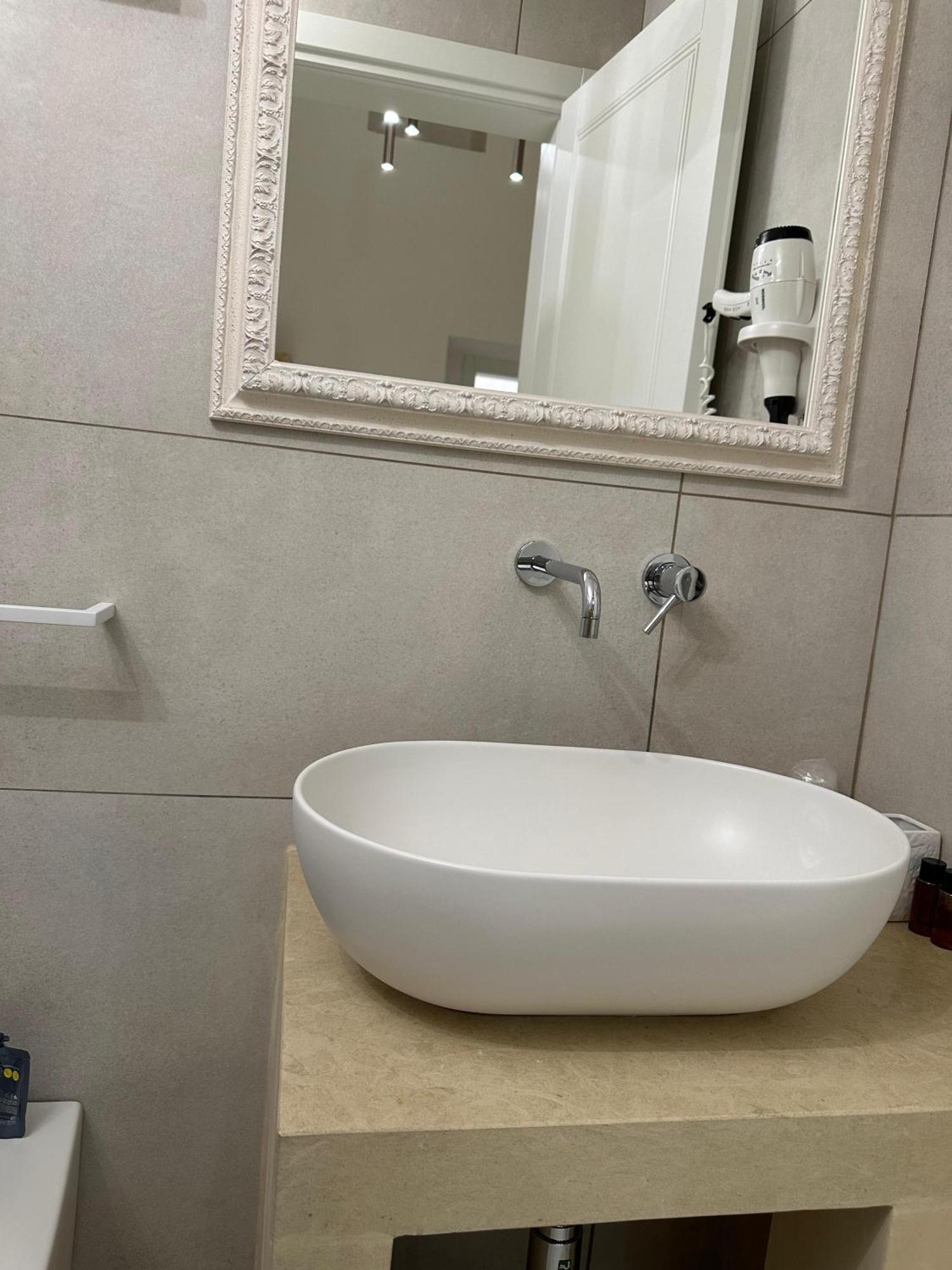 Palazzo Alma Luxury Rooms Casarano Luaran gambar