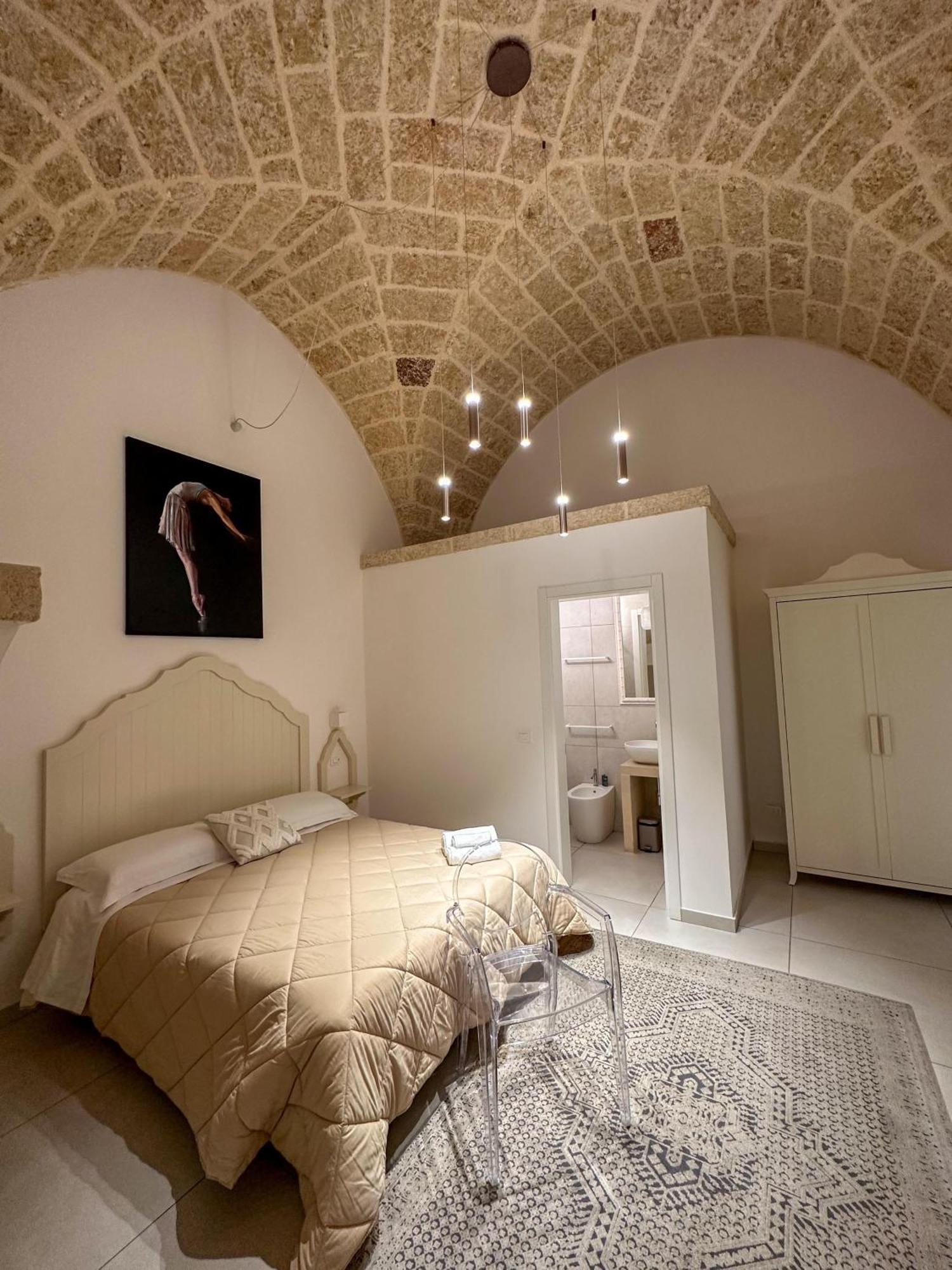 Palazzo Alma Luxury Rooms Casarano Luaran gambar