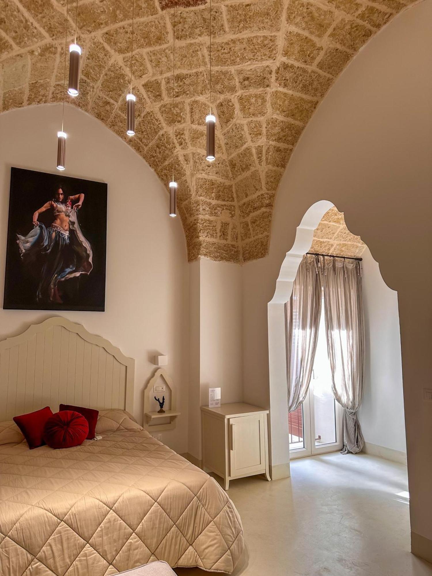 Palazzo Alma Luxury Rooms Casarano Luaran gambar
