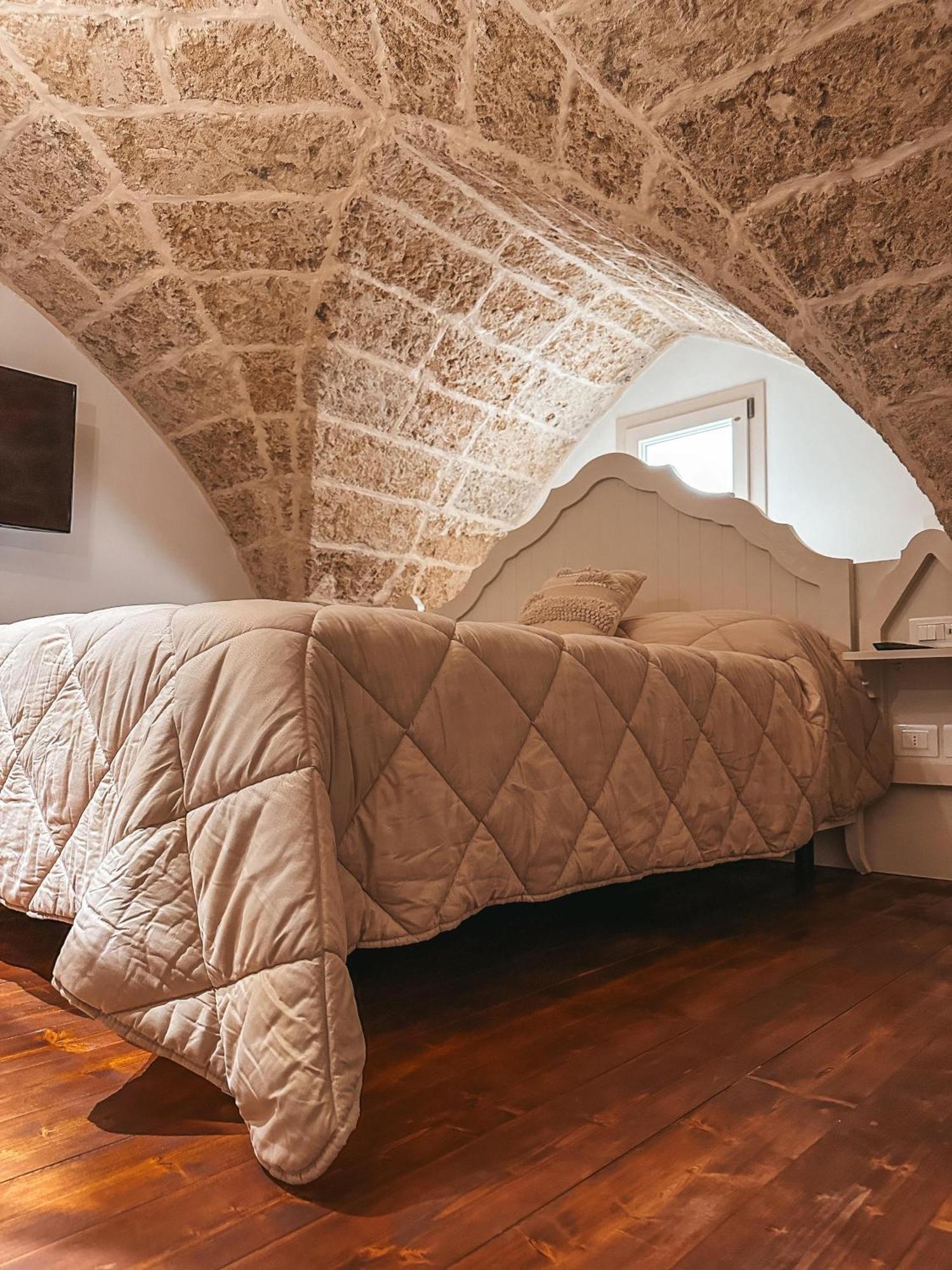 Palazzo Alma Luxury Rooms Casarano Luaran gambar
