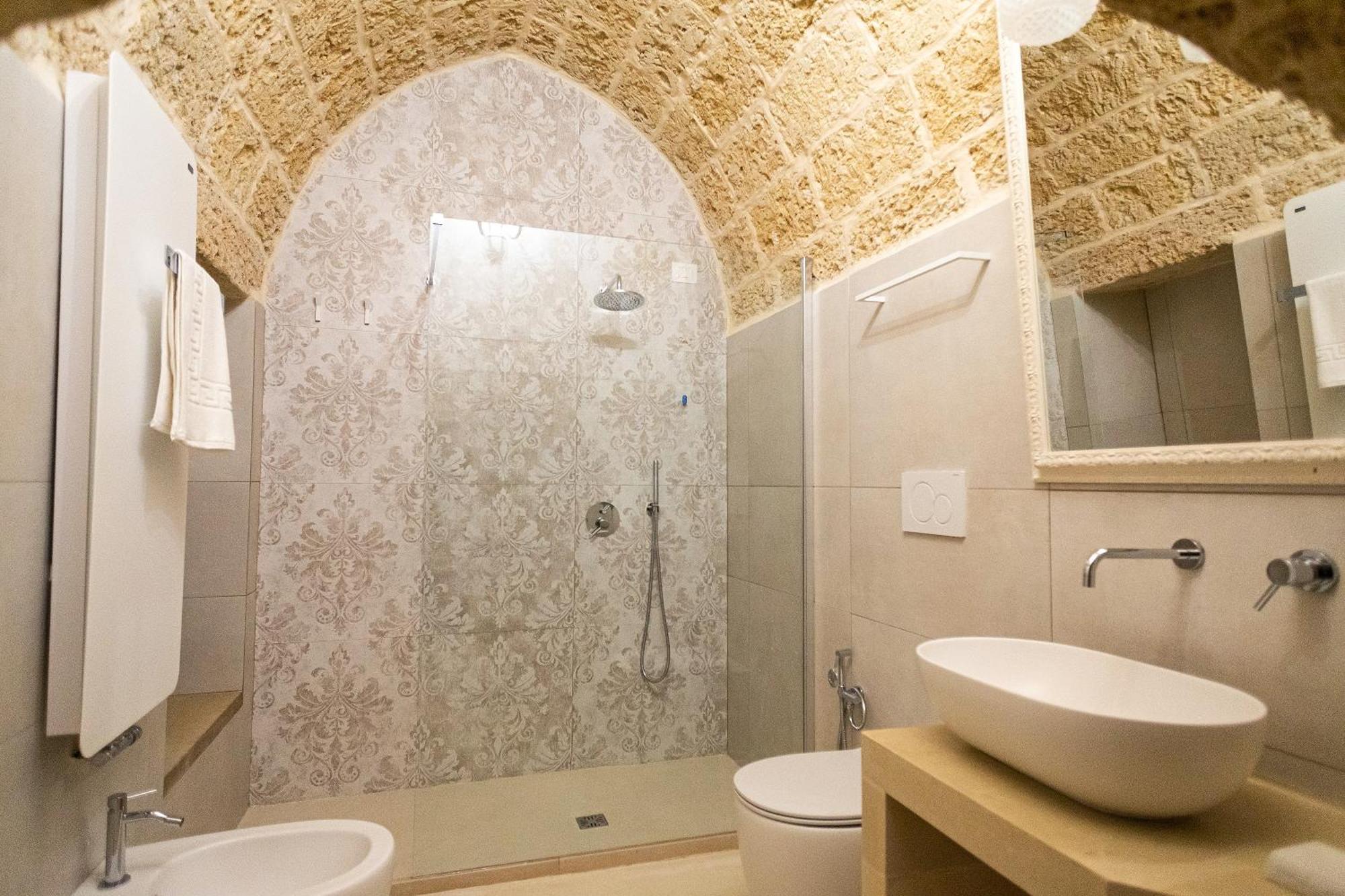 Palazzo Alma Luxury Rooms Casarano Luaran gambar